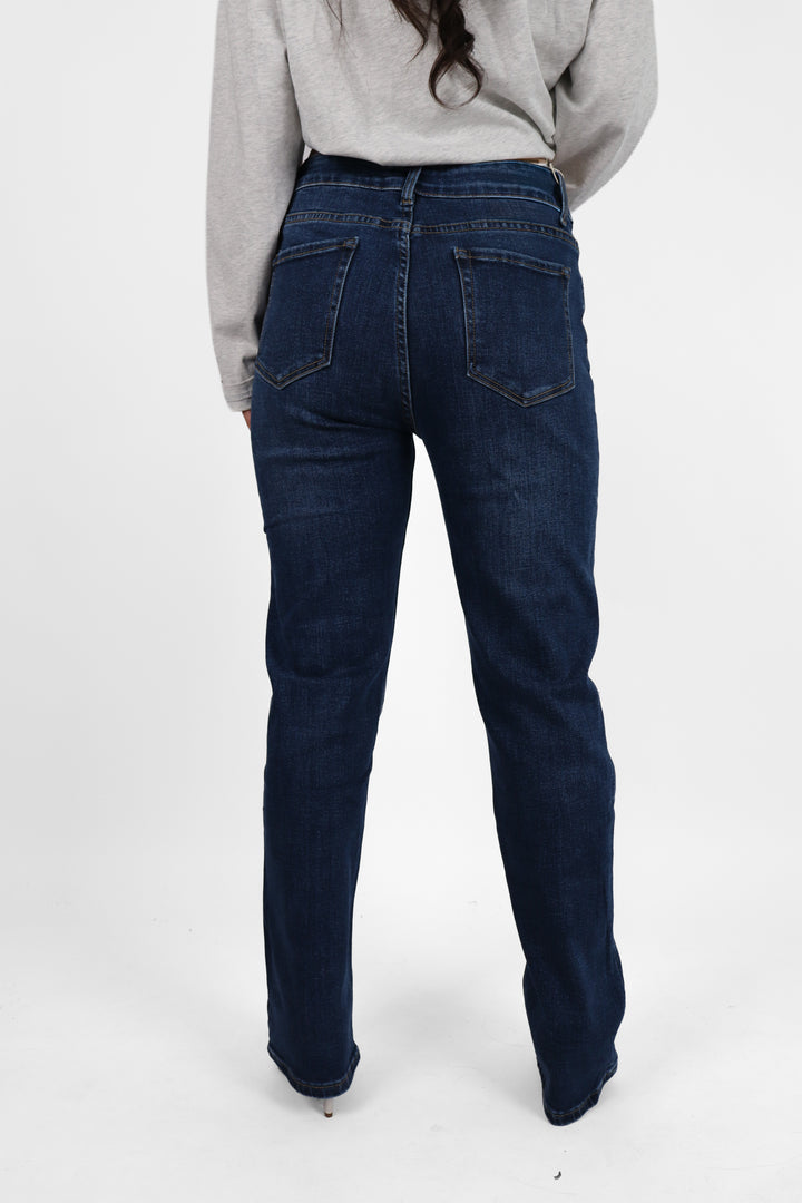 2906 Plus Size Straight Leg Jeans - Stretch