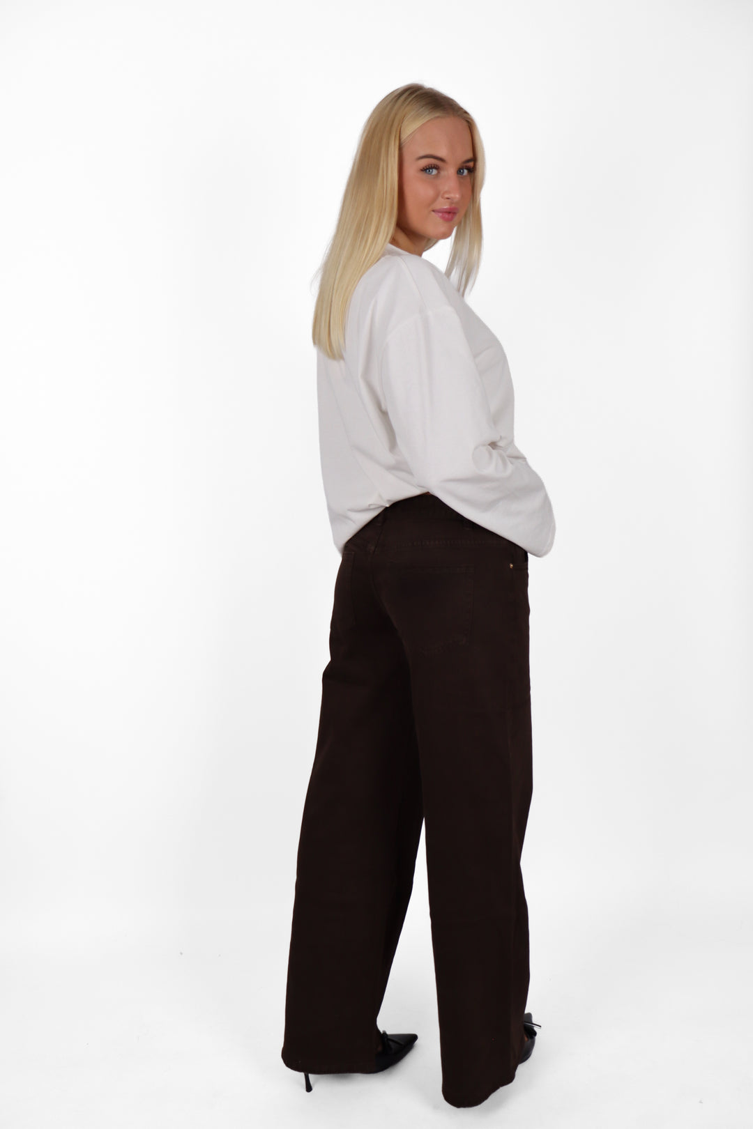 206 Mocha Low Waist Jeans - Light Stretch