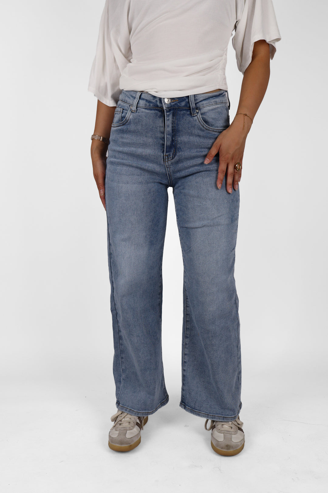 City Petite Straight Leg Jeans - Stretch