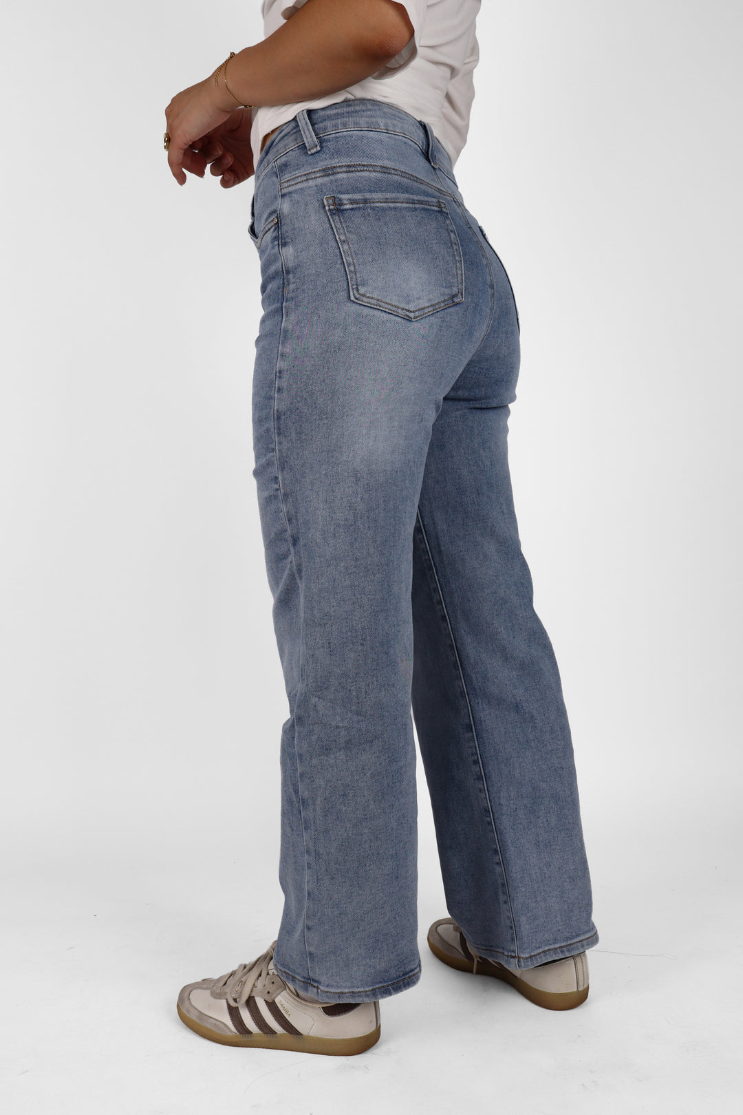 City Petite Straight Leg Jeans - Stretch