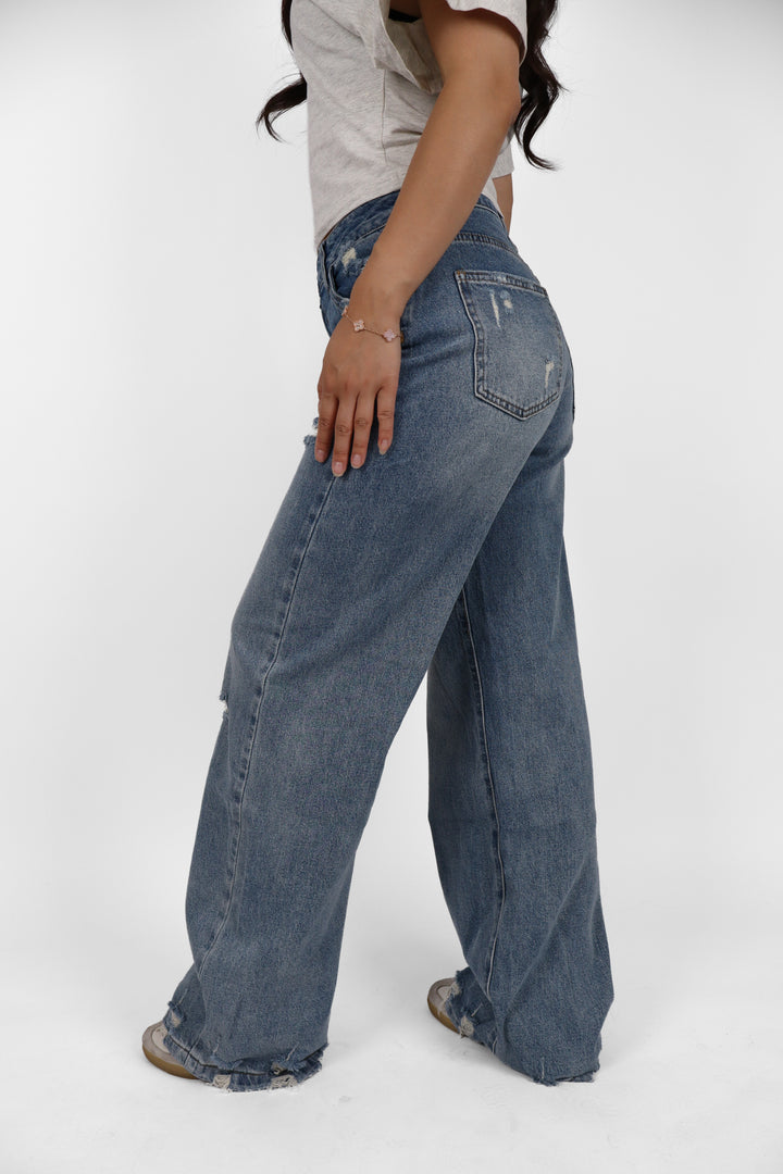 Distressed Wide Leg Jeans - Stretch