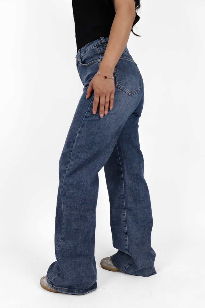 Maya Plus Size Wide Leg Jeans - Stretch
