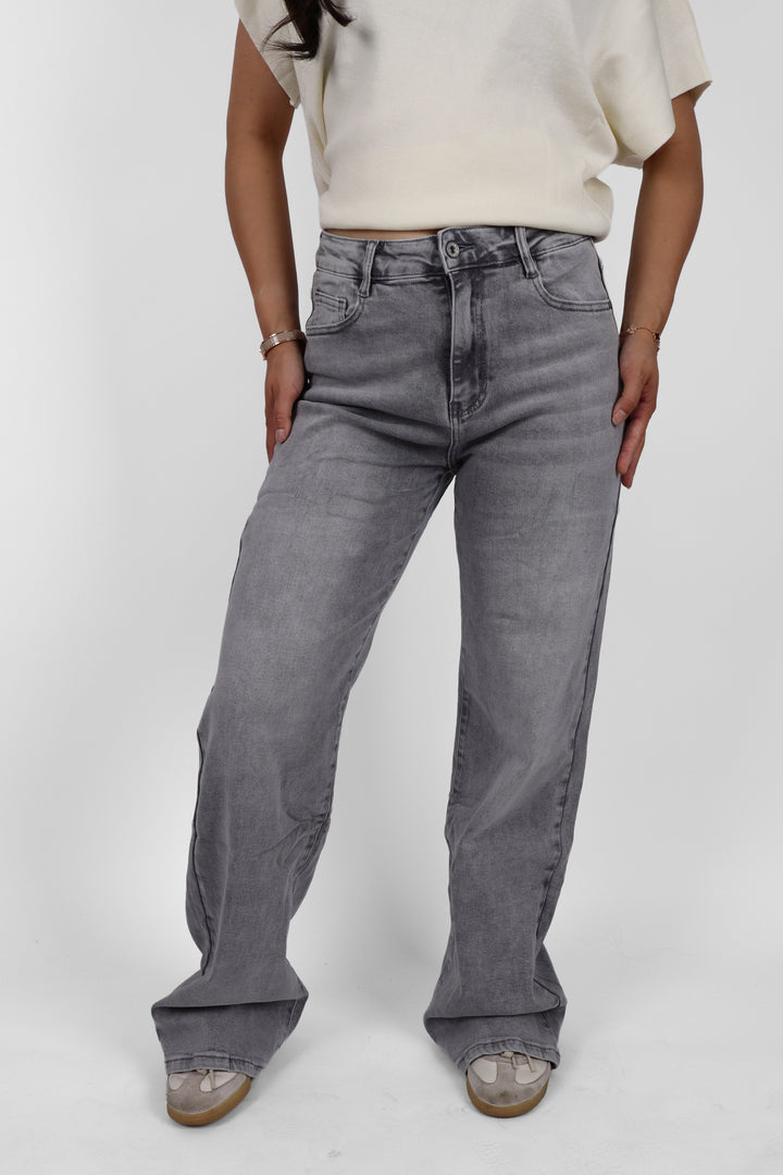 Stormy Wide Leg Plus Size Jeans - Stretch