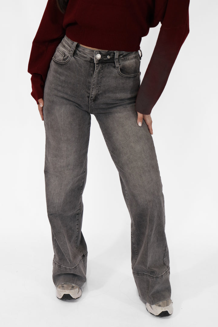 Lola Wide Leg Jeans - Stretch