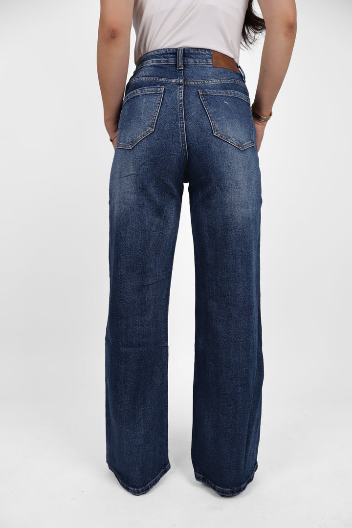 The Elara Wide Leg Jeans - Stretch