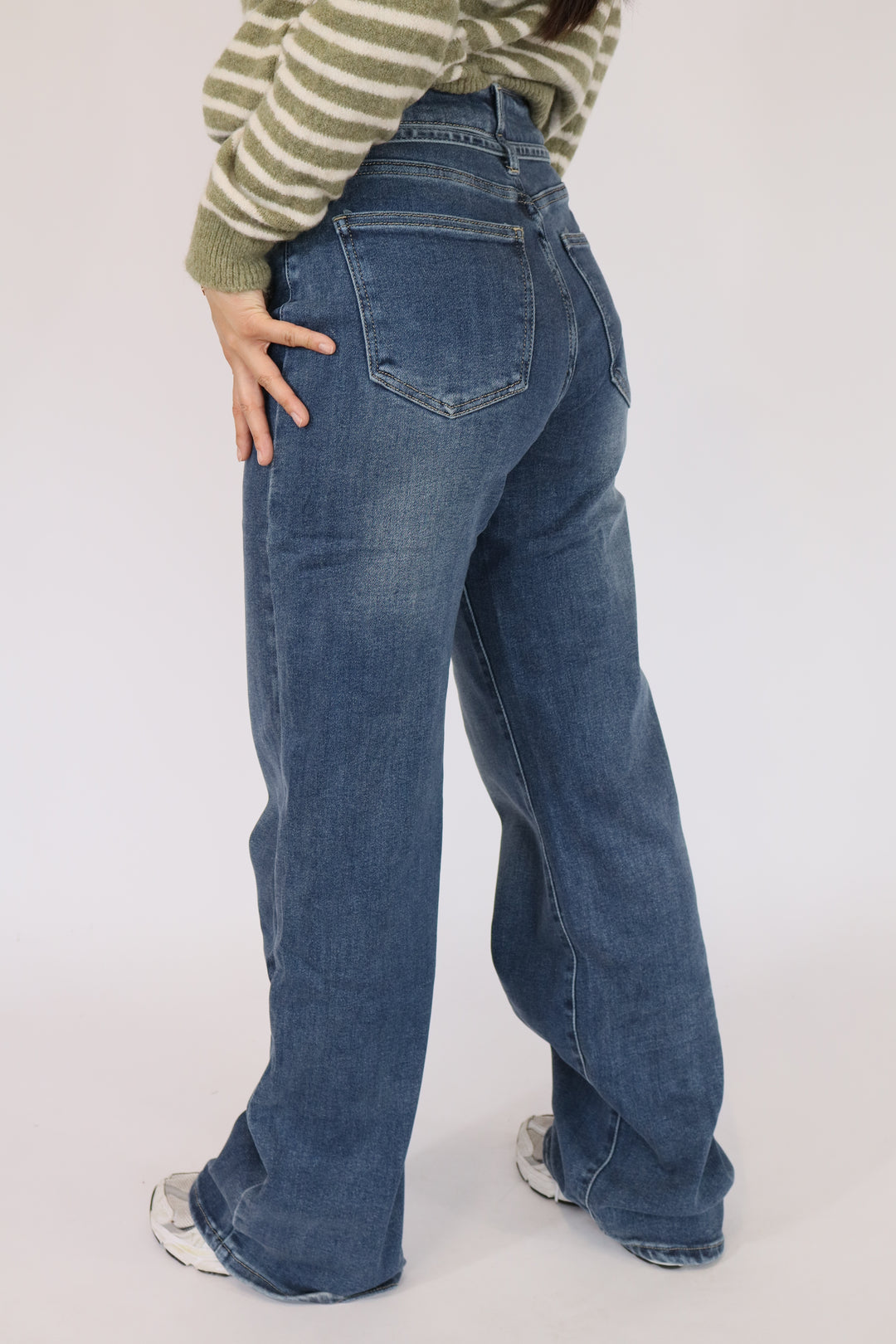 Ivy Tied Wide Leg Jeans - Stretch