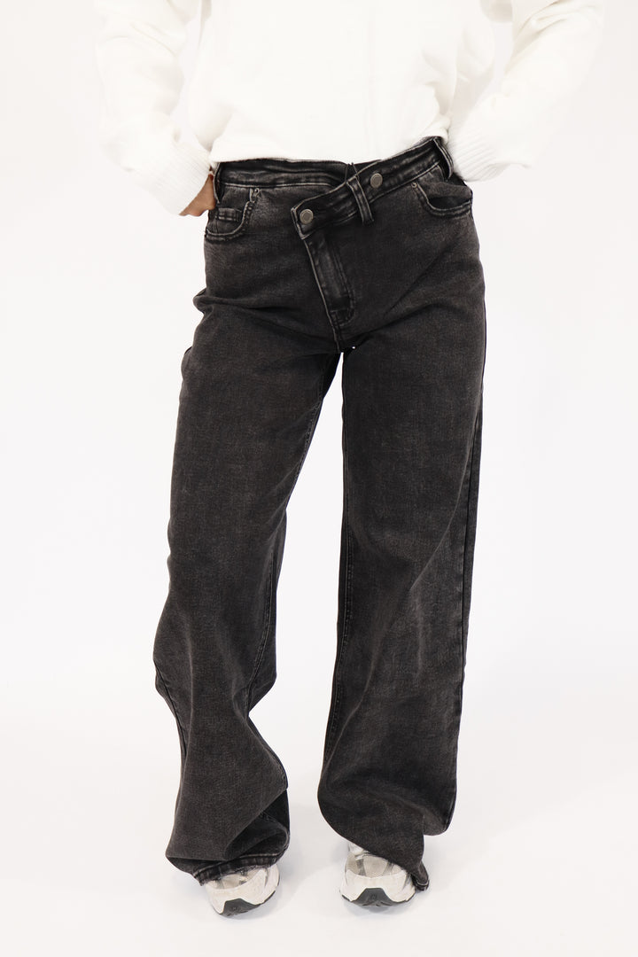 Lou Wide Leg Twisted Jeans - Stretch