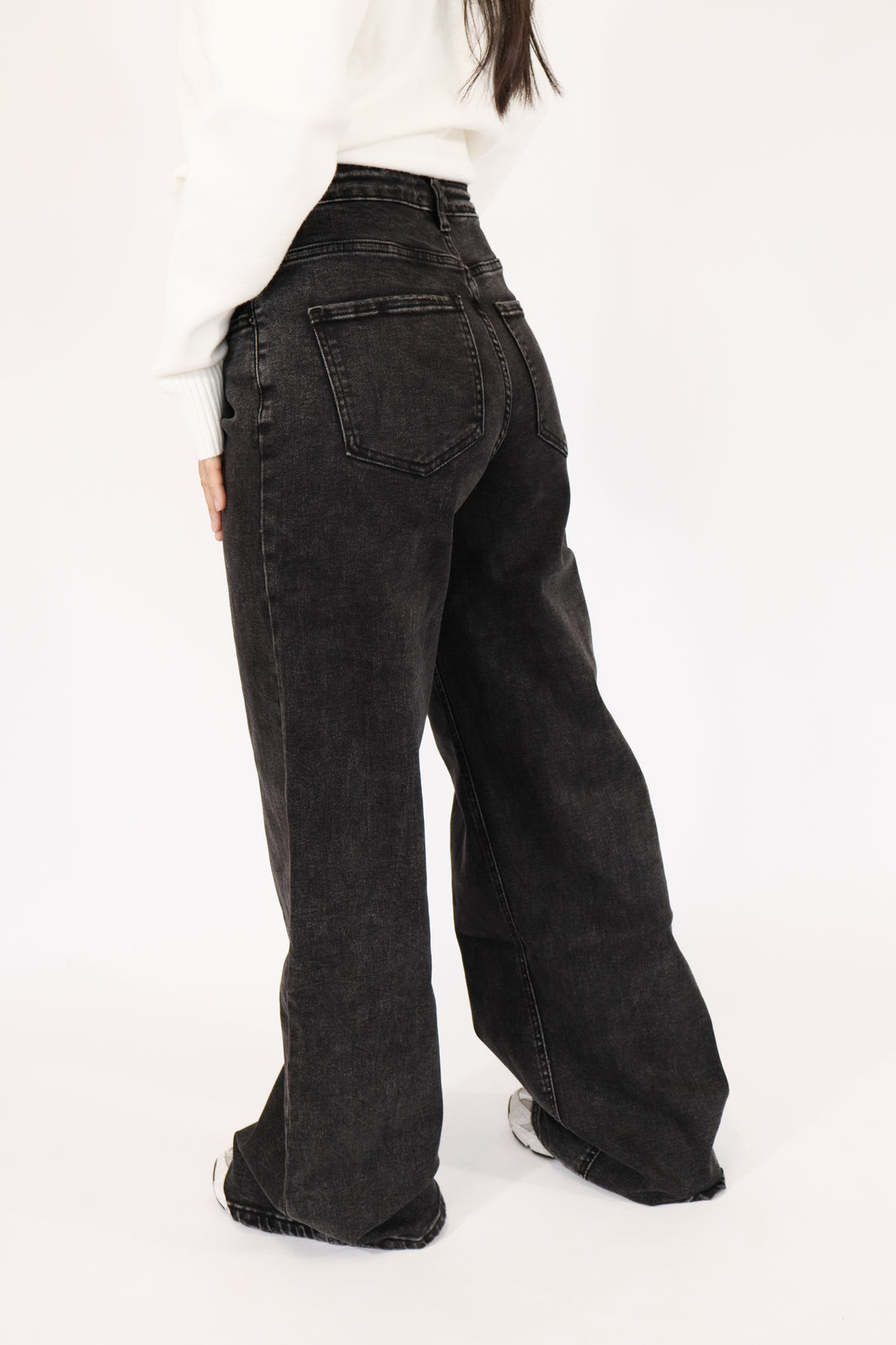 Lou Wide Leg Twisted Jeans - Stretch