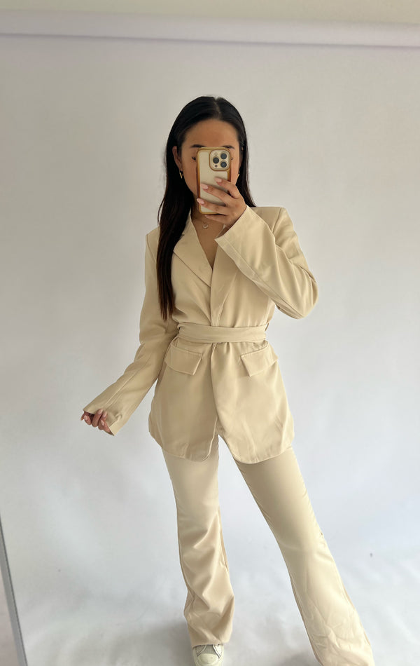Boss Bae Two Set Piece - Beige