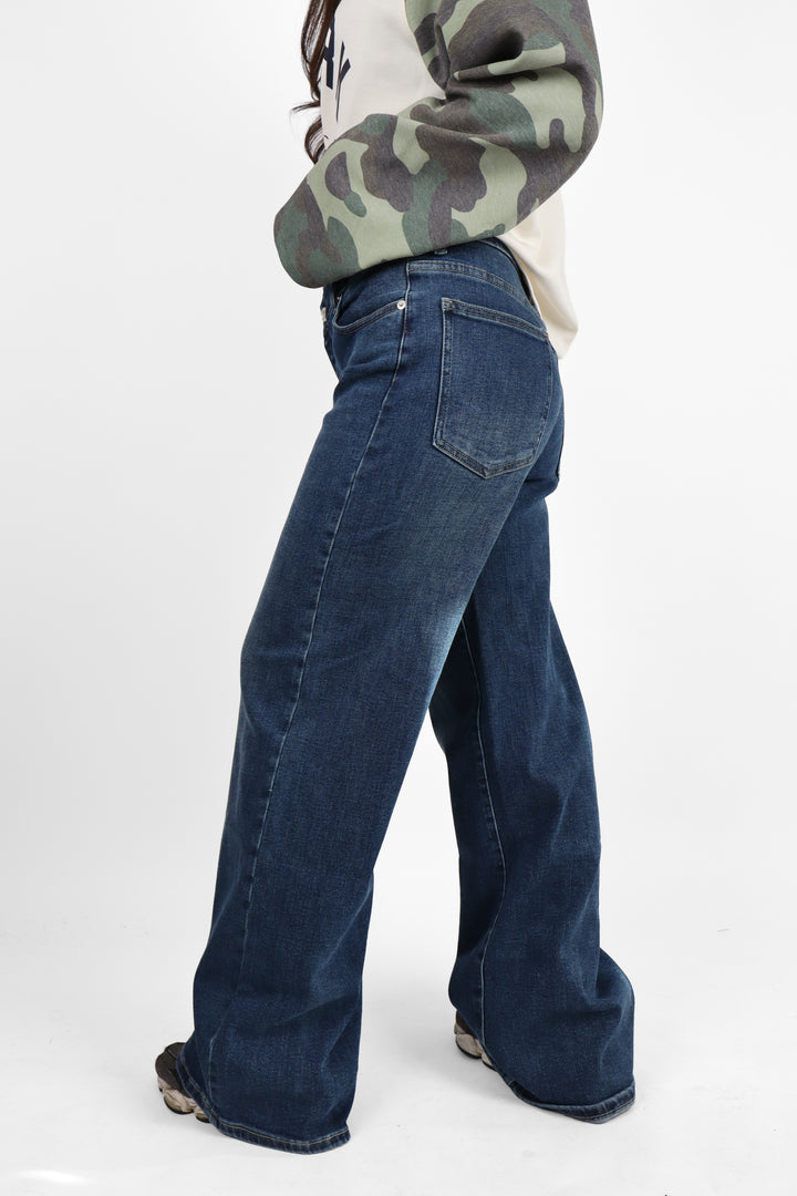 Down Town Low Waist Wide Leg Jeans - Stretch