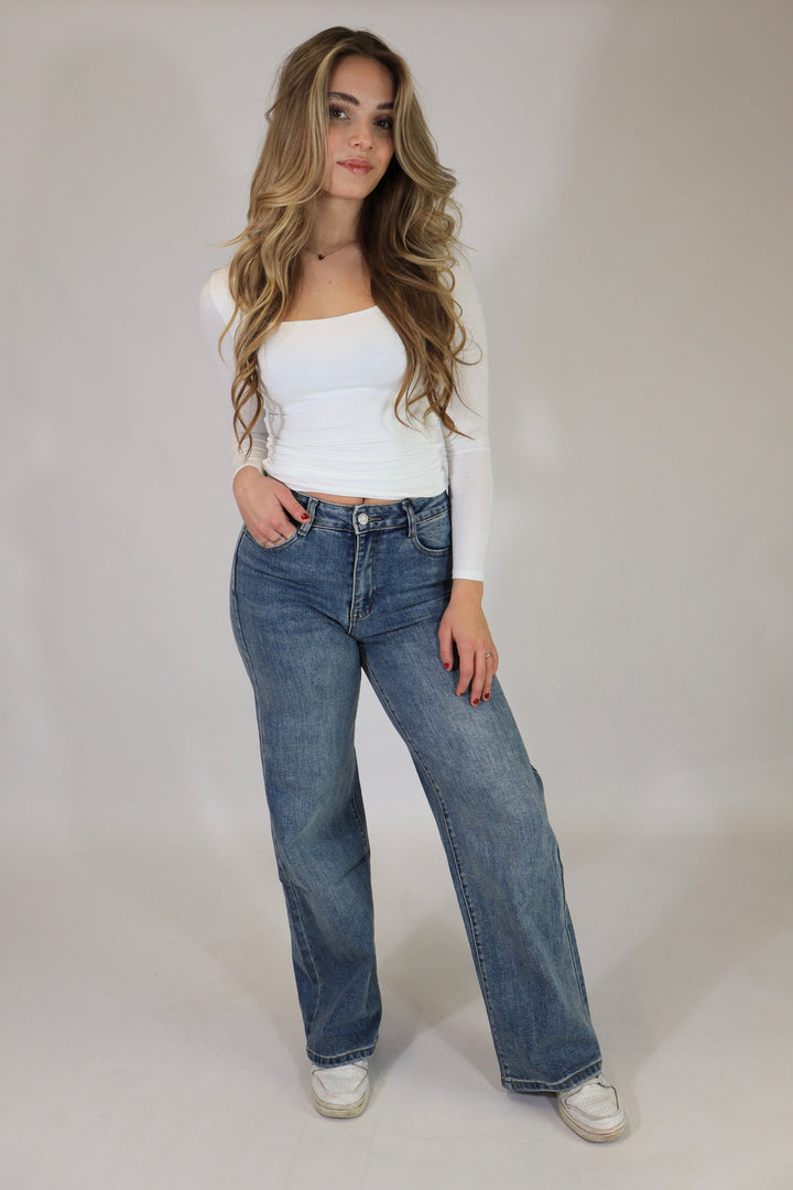 2819 Wide Leg Jeans