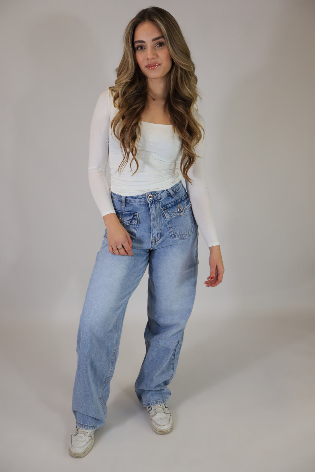 Pocket Wide Leg Jeans