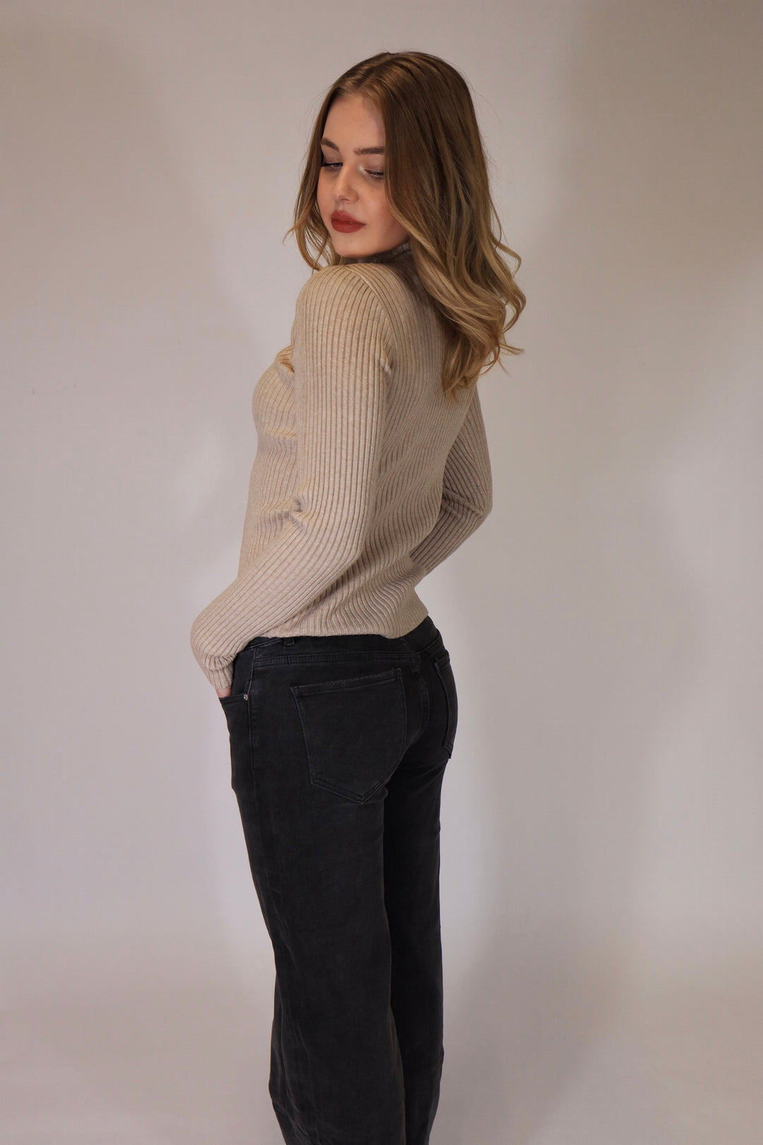 Basic Ribbed Sweater