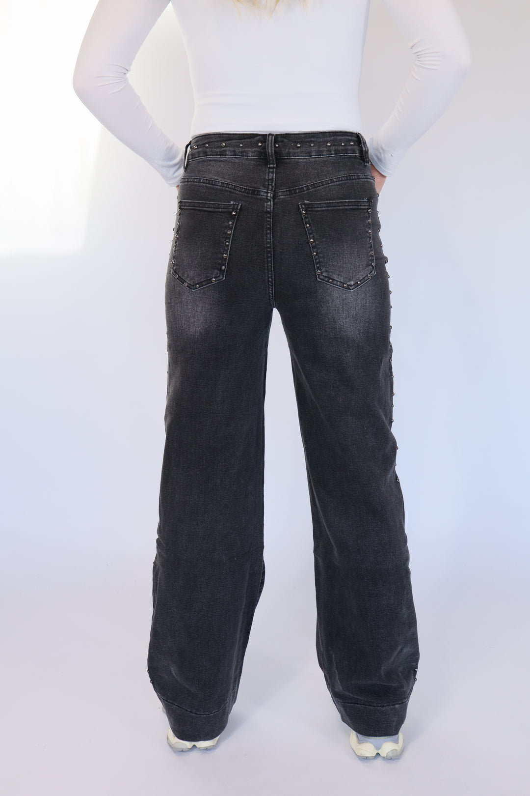 Nola Studded Wide Leg Jeans - Stretch