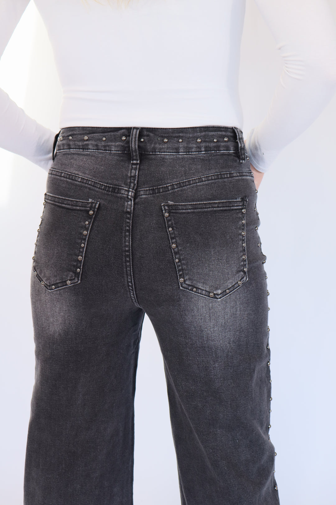 Nola Studded Wide Leg Jeans - Stretch