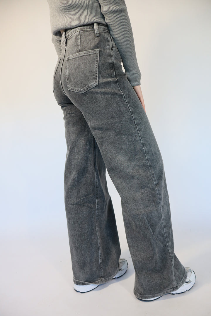 Lio Wide Leg Jeans - Stretch