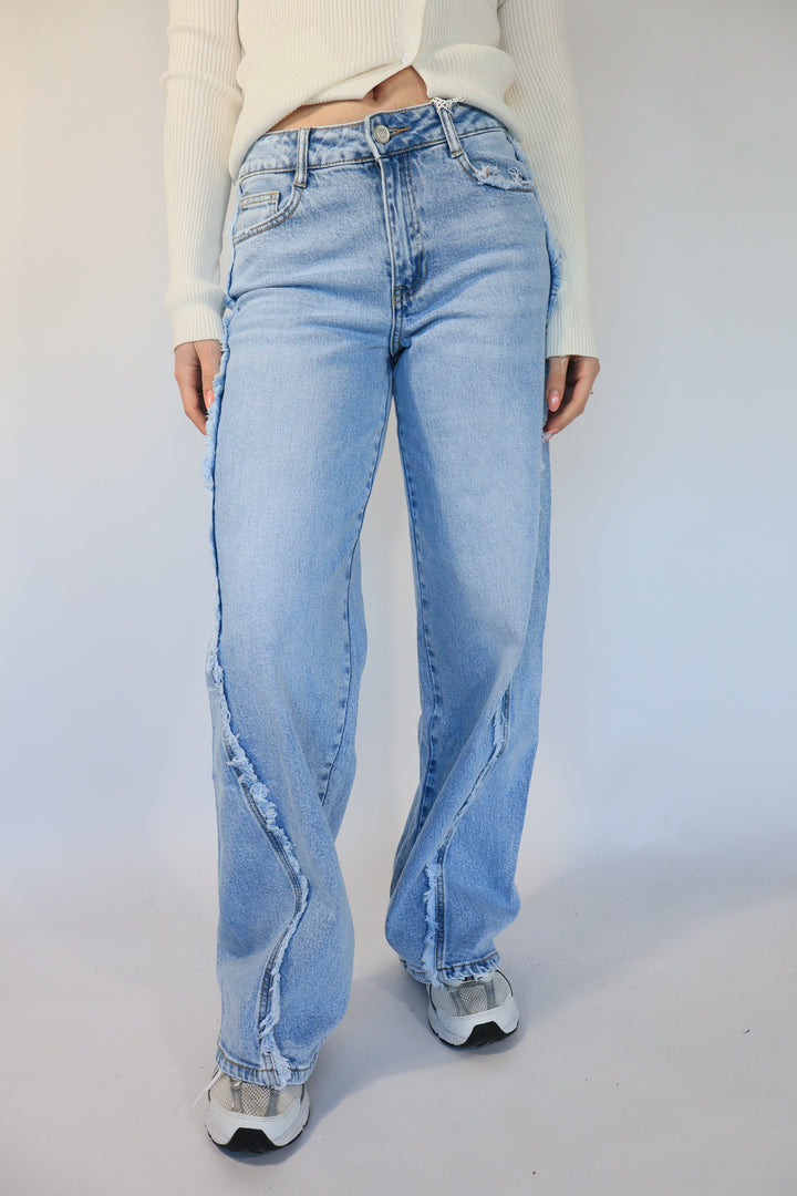 Ruches Midwaist Wide Leg Jeans - Stretch (PRE-ORDER)