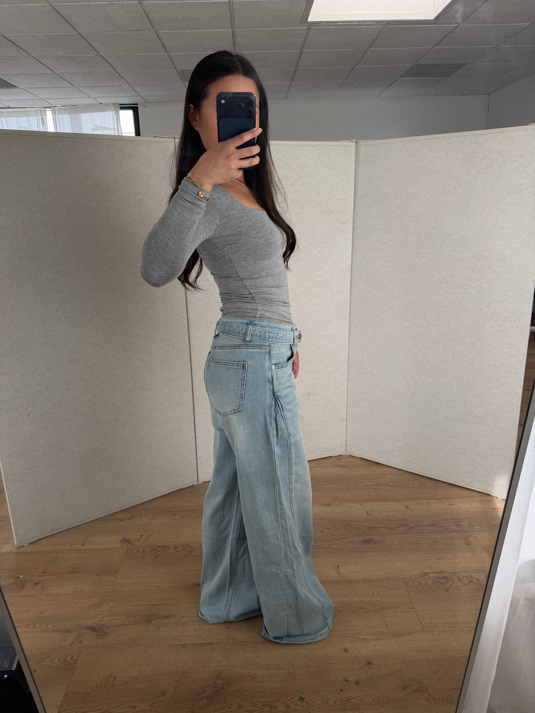 Belted Wide Leg Jeans -  Stretch
