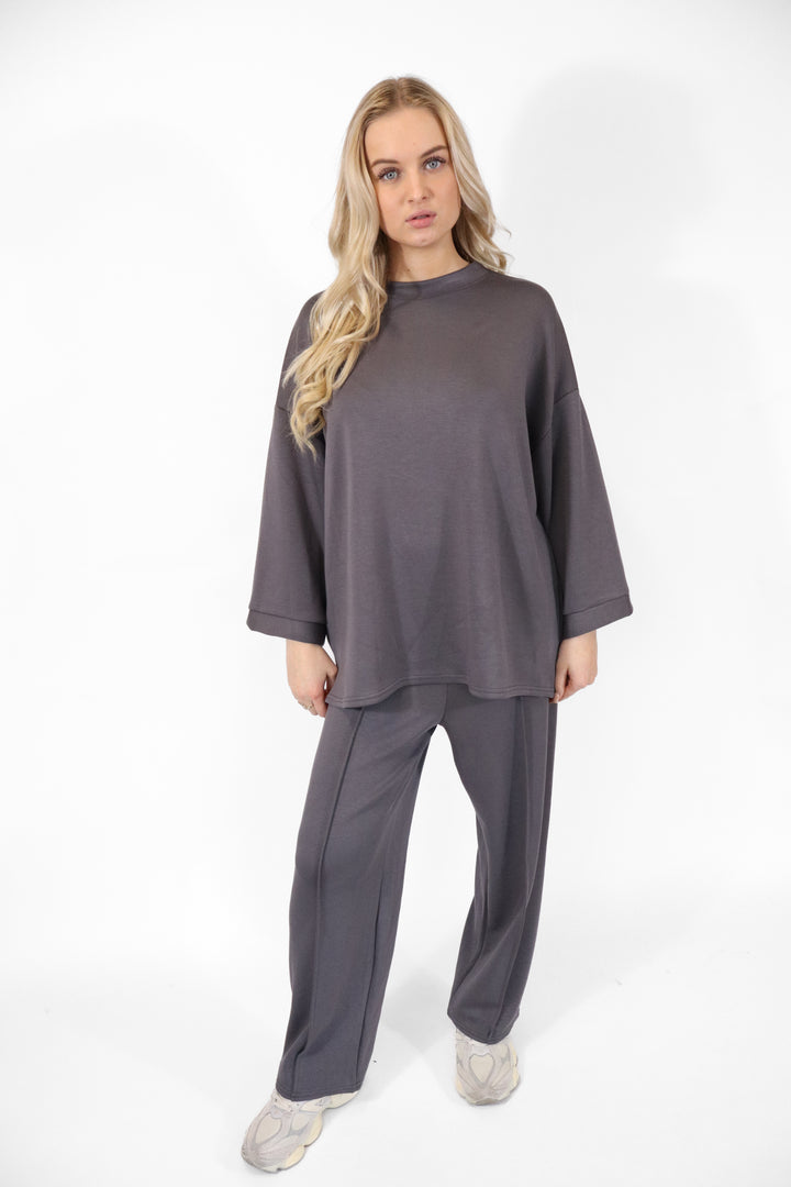 Cassie Two Piece Set - Stretch