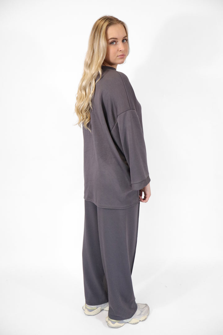 Cassie Two Piece Set - Stretch