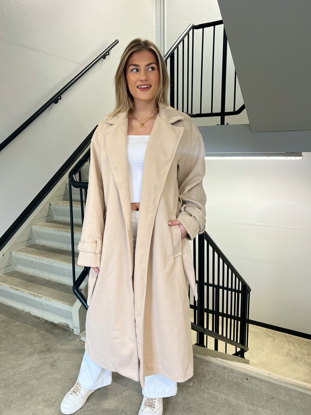 Evi Trench Coat