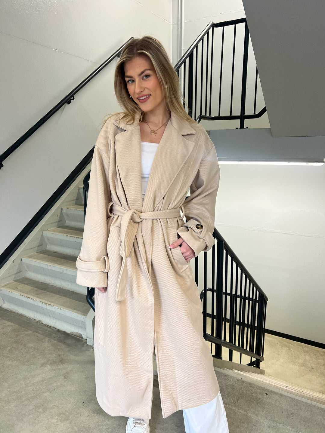 Evi Trench Coat