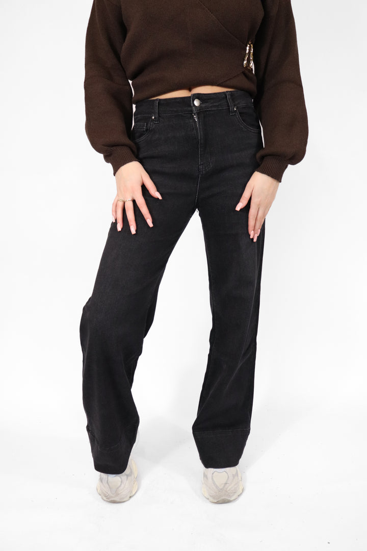Riley Wide Leg Jeans - Stretch