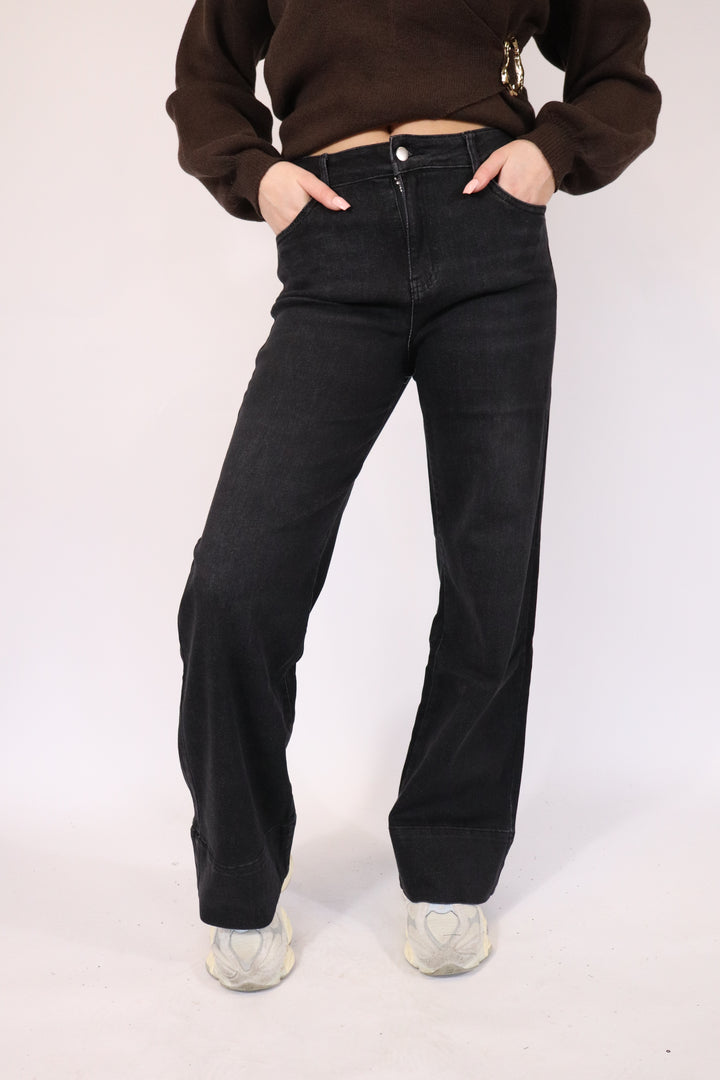 Riley Wide Leg Jeans - Stretch