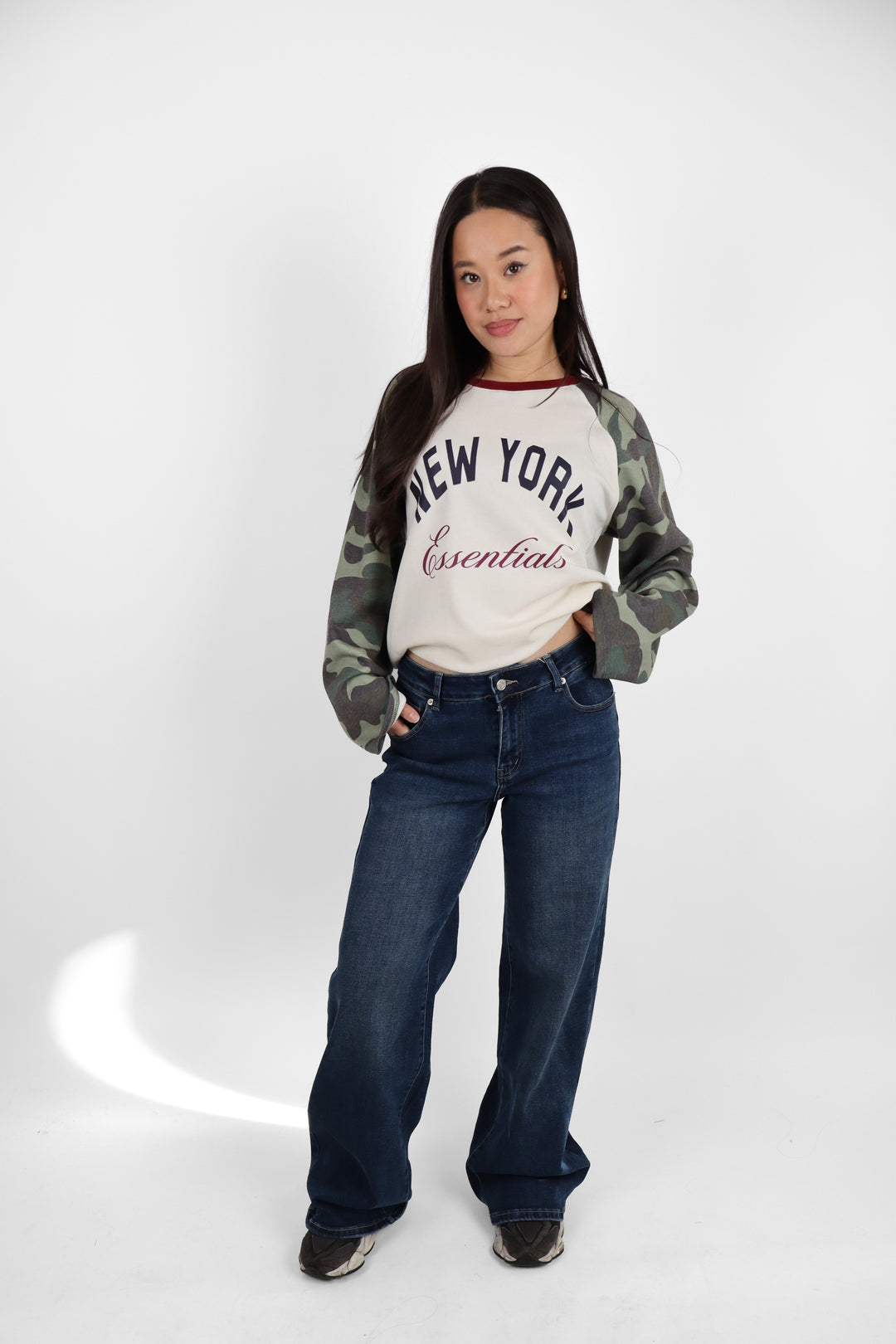 Down Town Low Waist Wide Leg Jeans - Stretch