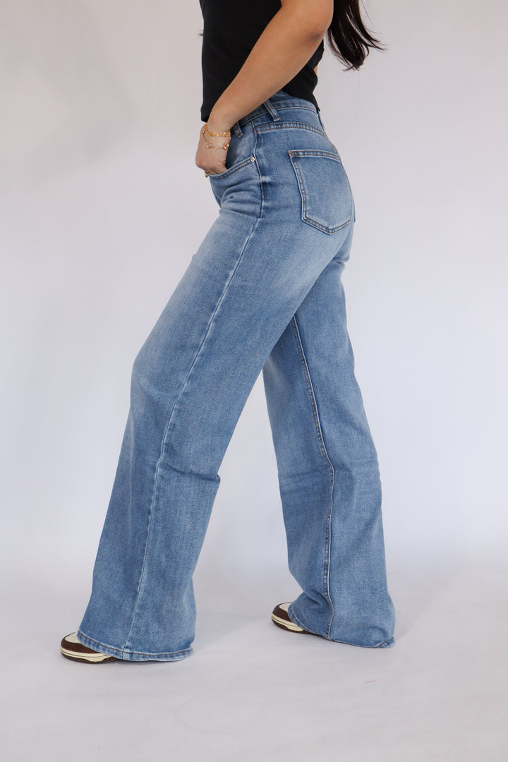 Twisted Doubled Wide Leg Jeans - Stretch
