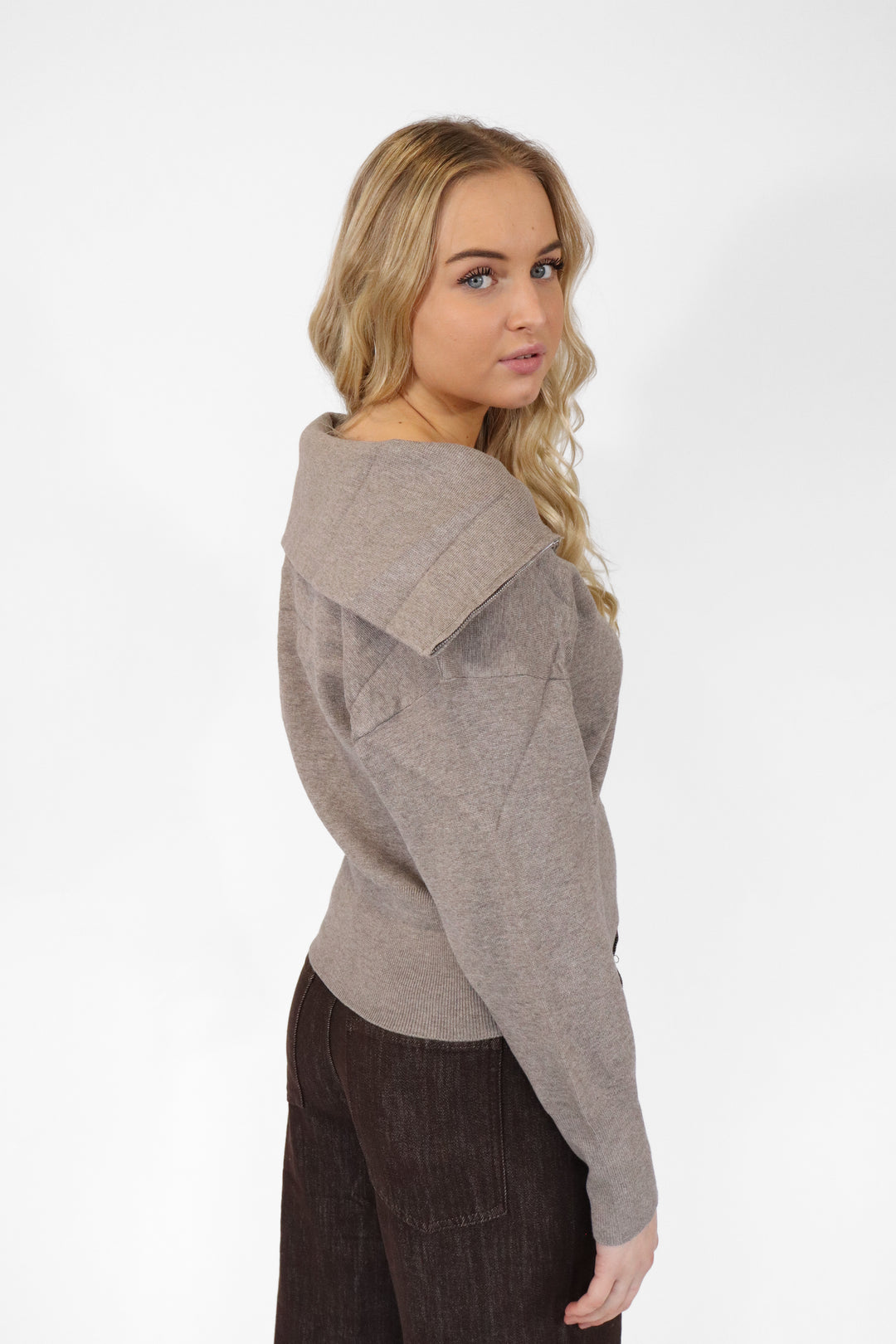 Faye Zipper Knit