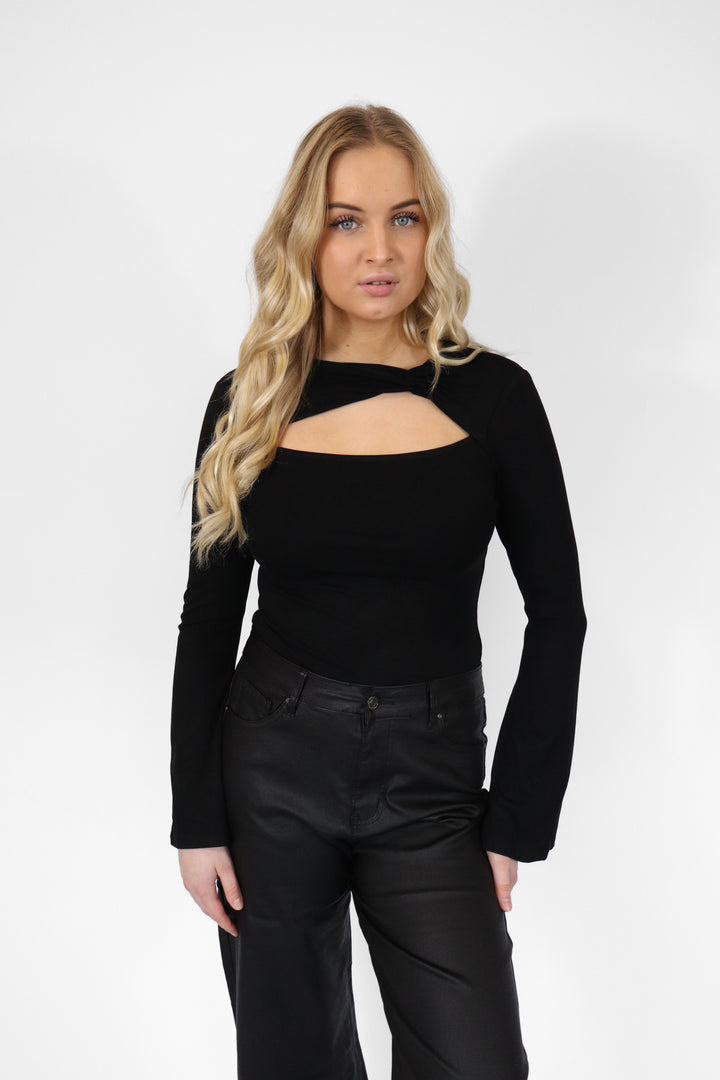Ava Cut Out Top - Stretch