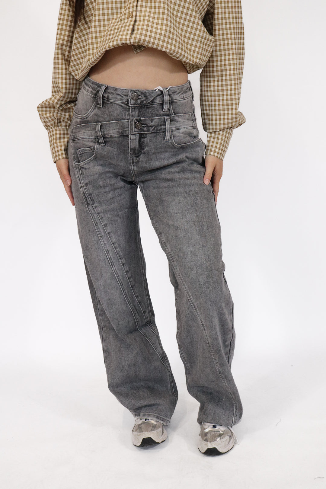 Doubled Button Wide Leg Jeans - Stretch