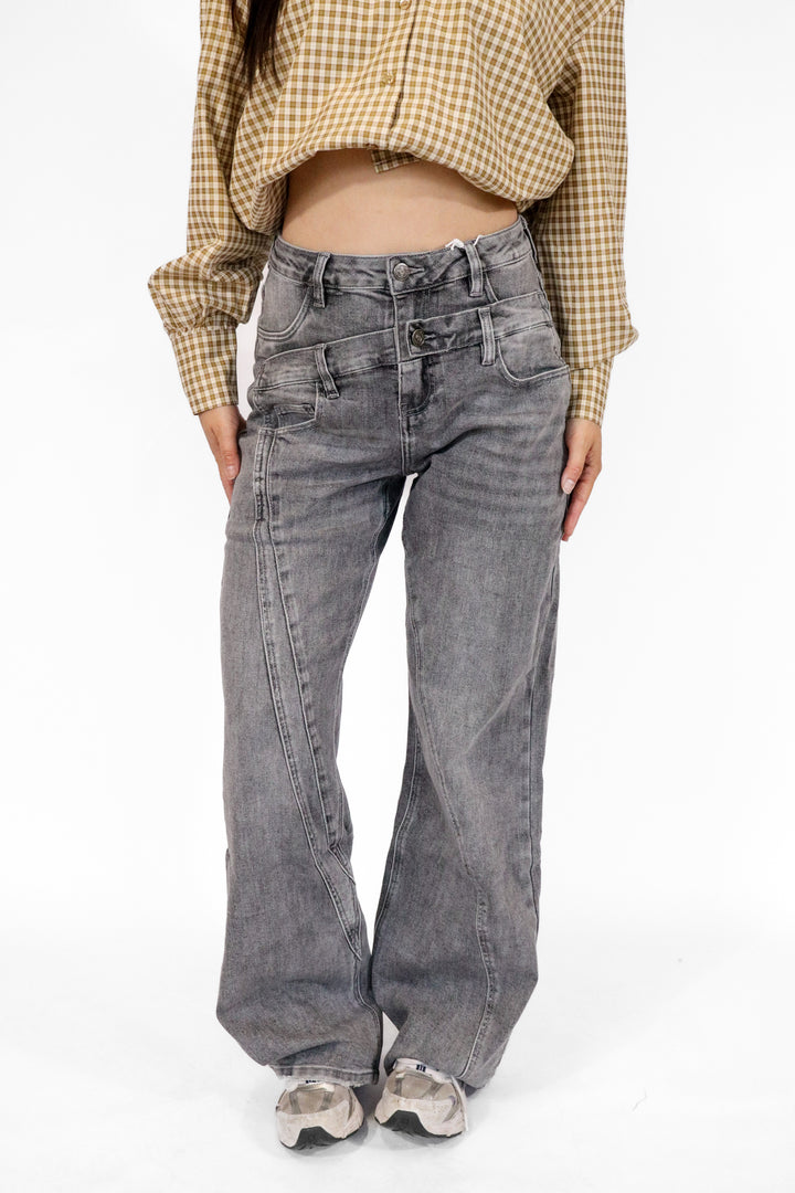 Doubled Button Wide Leg Jeans - Stretch