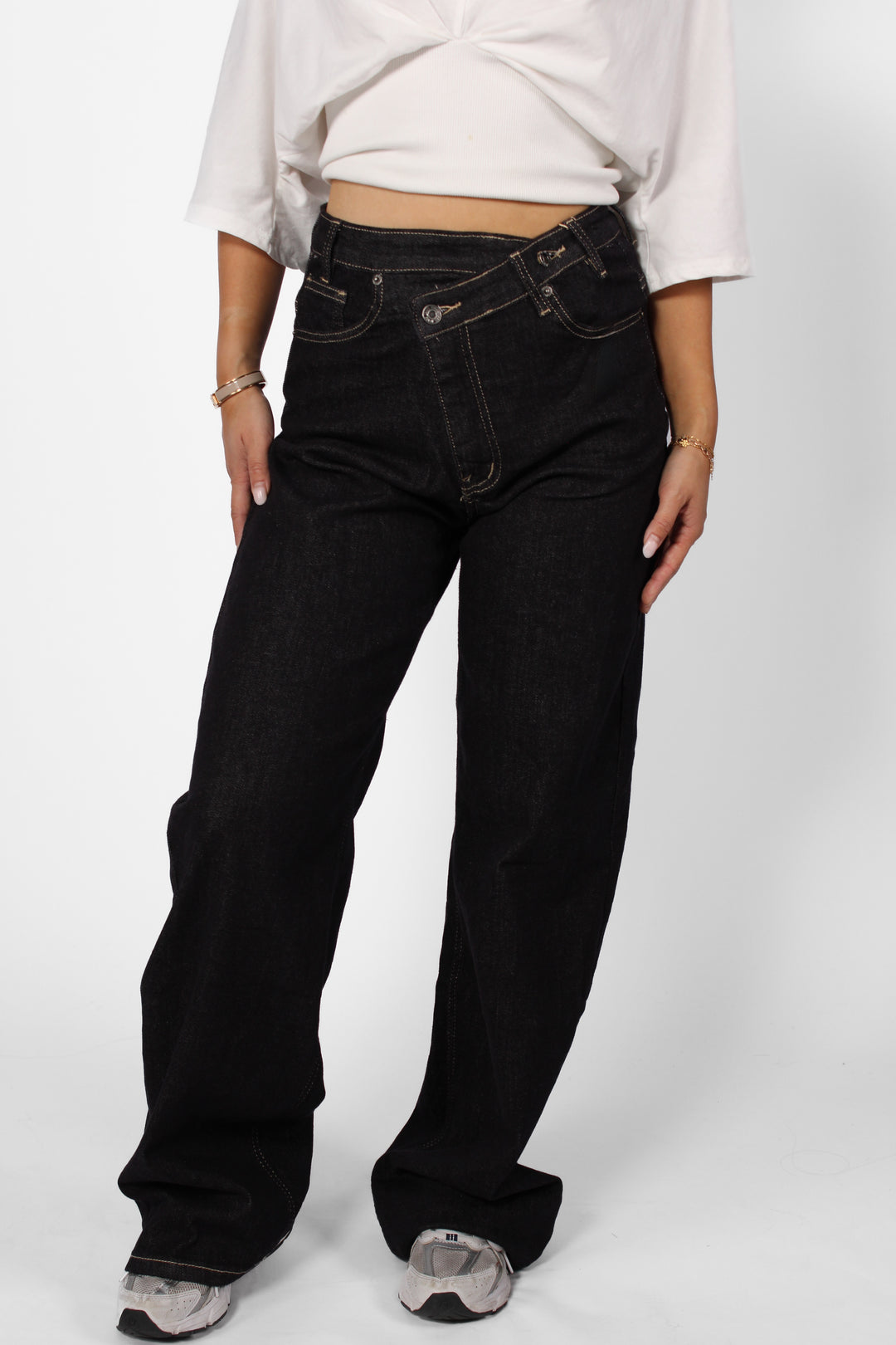 Lou Wide Leg Twisted Jeans - Stretch