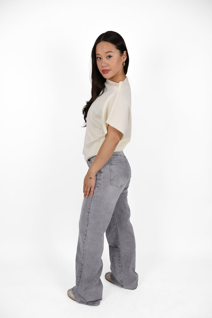 Stormy Wide Leg Plus Size Jeans - Stretch