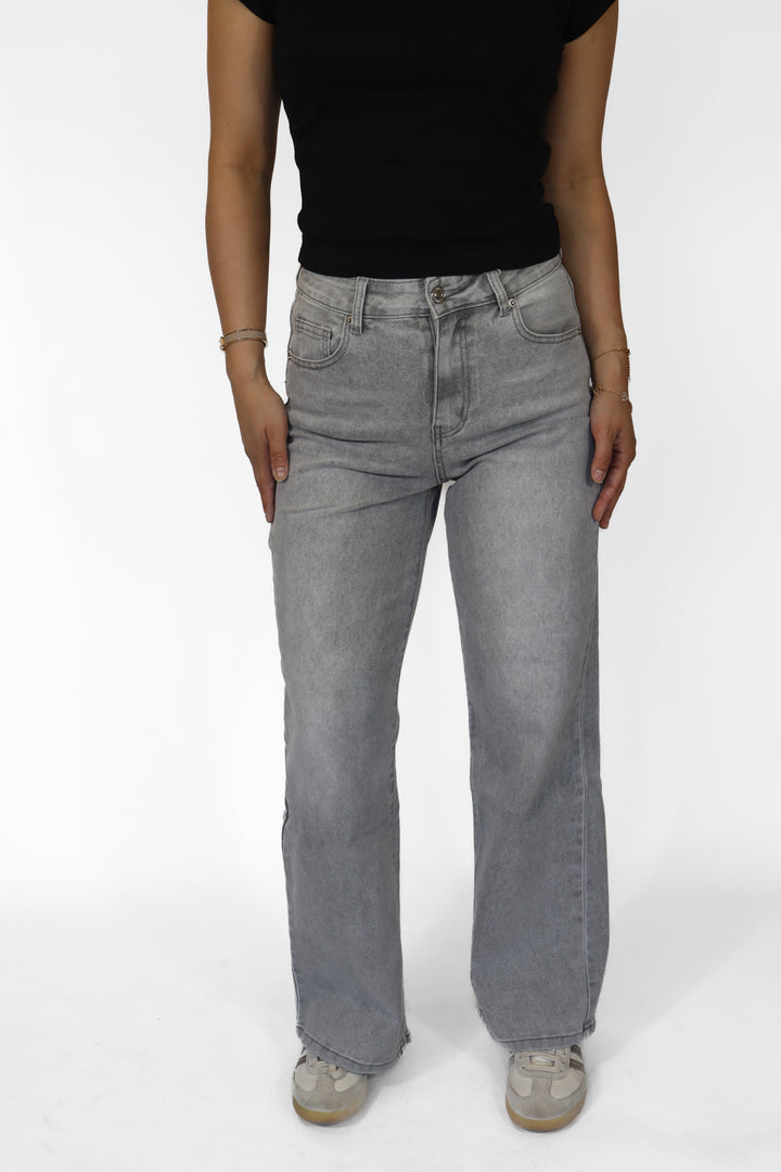 Elia Petite Wide Leg Jeans - Stretch