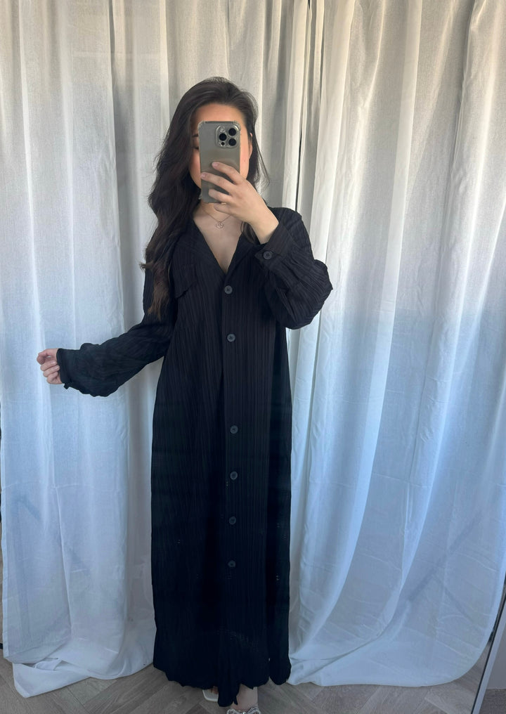 Button Abaya