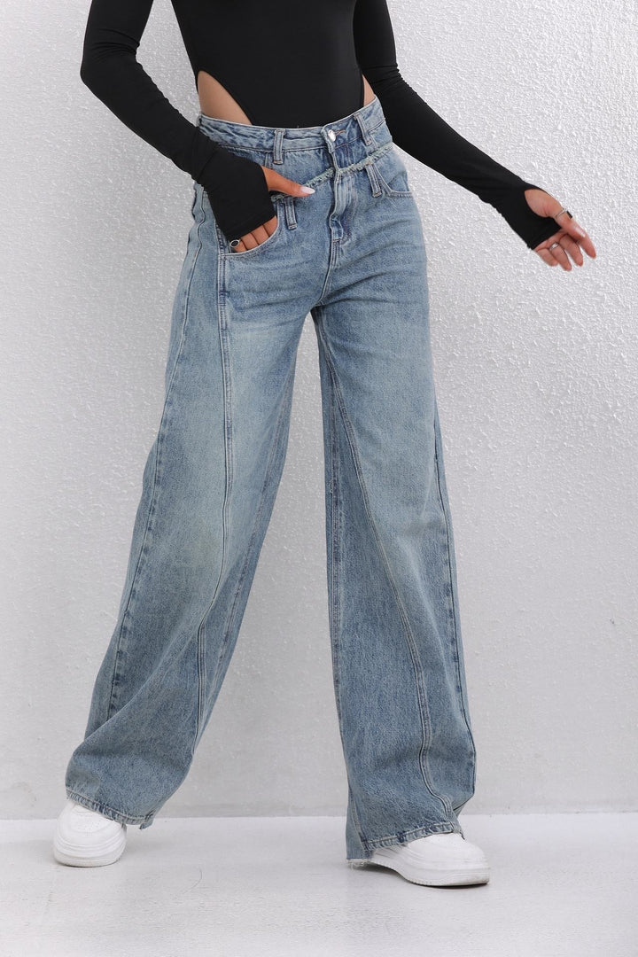 2046 Wide Leg Jeans - Light Denim