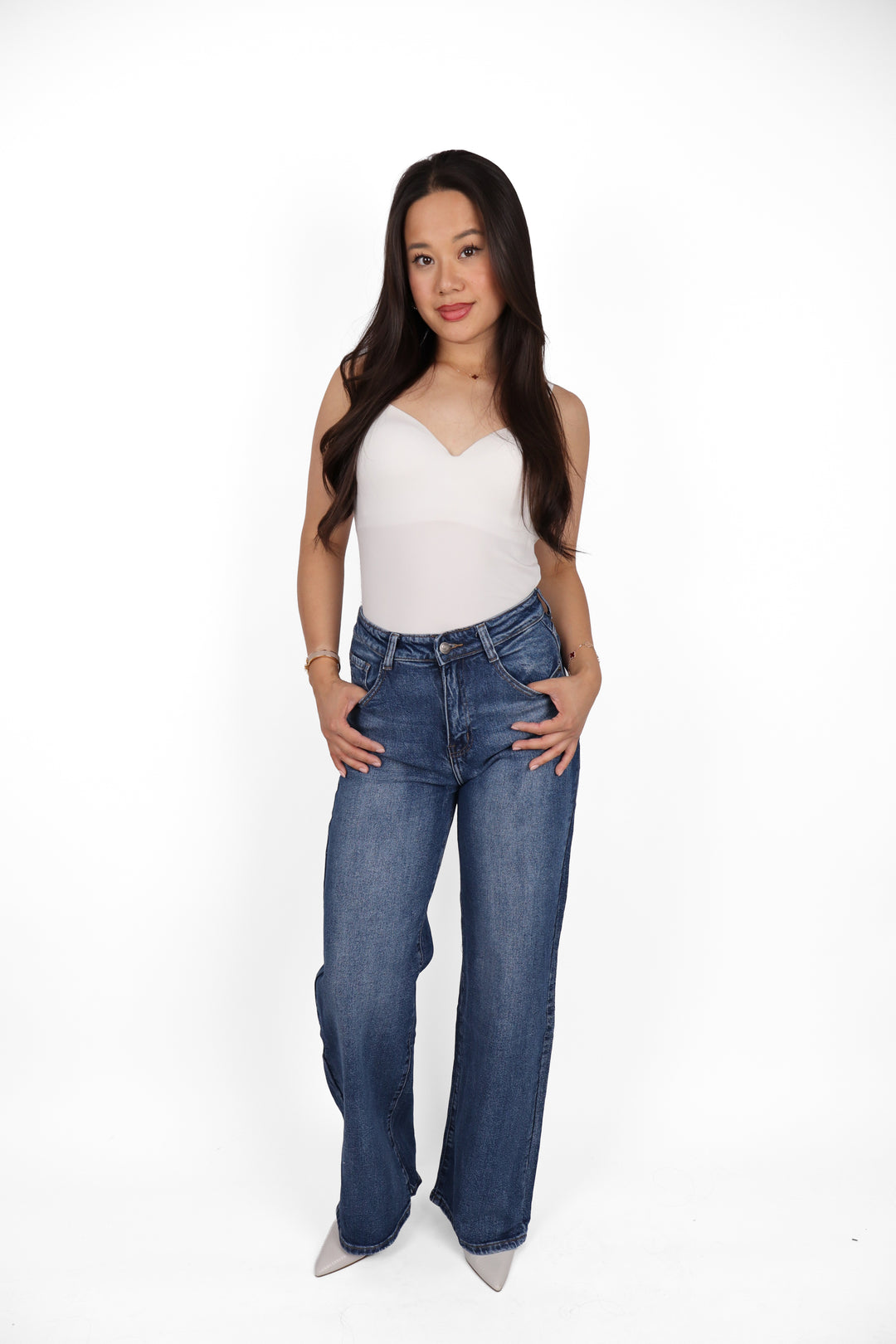 The Mi Amor Wide Leg Jeans - Stretch