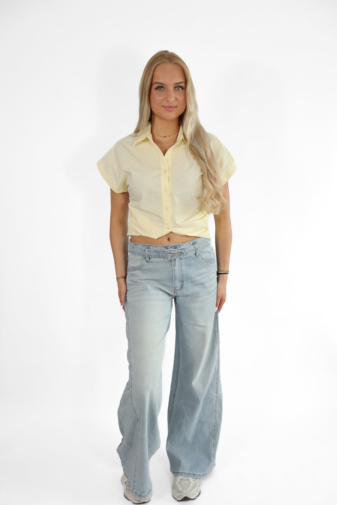 Belted Wide Leg Jeans -  Stretch