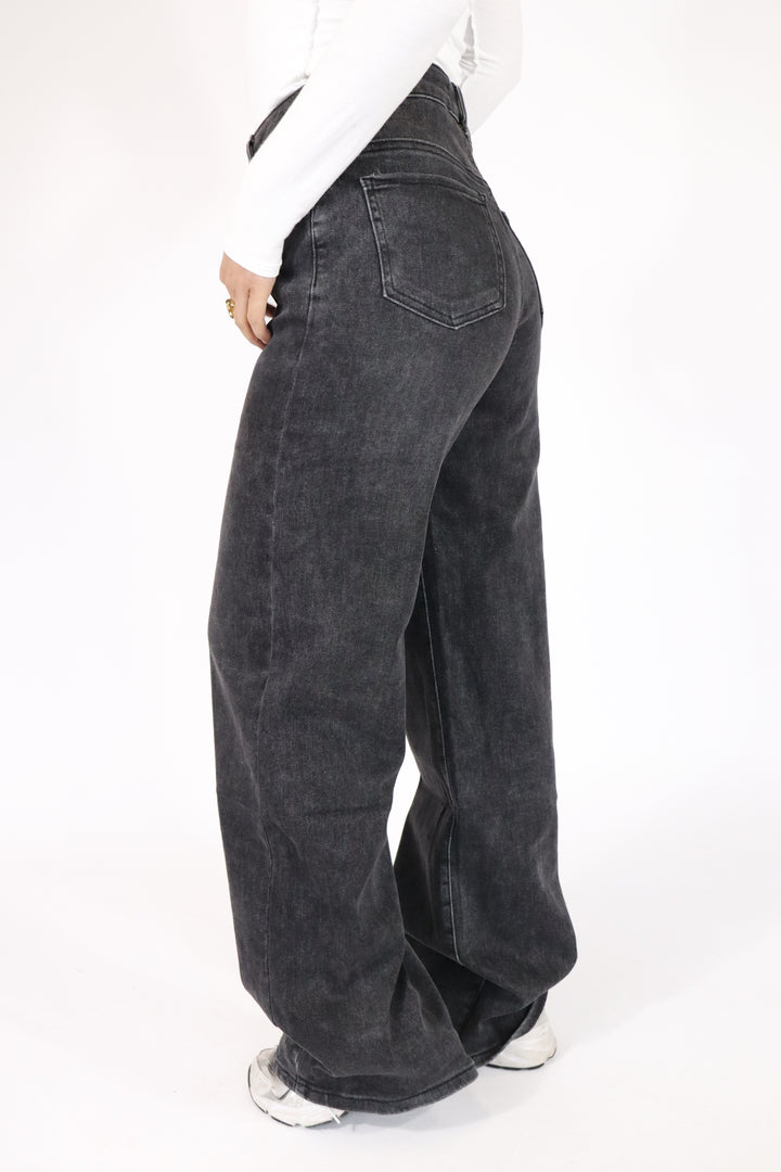 Plus Size Everyday Wide Leg Jeans - Stretch