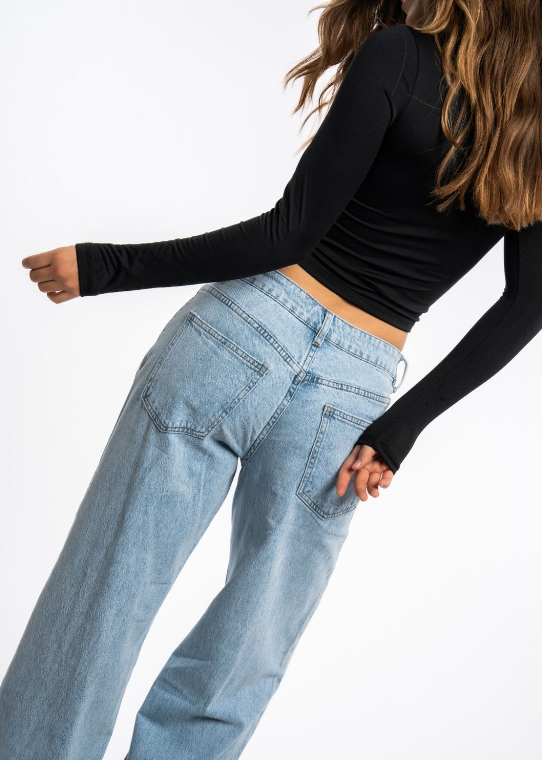 Essential Wide Leg Jeans - Light Stretch