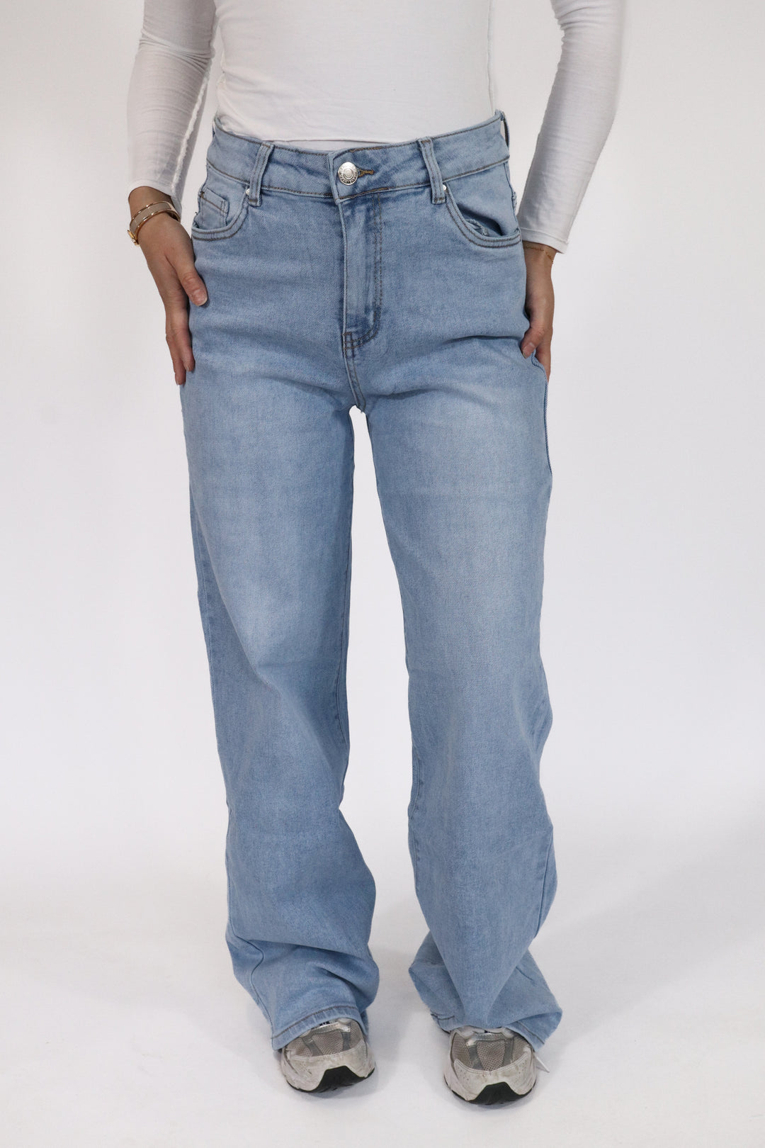 Plus Size Nova Wide Leg Jeans - Stretch
