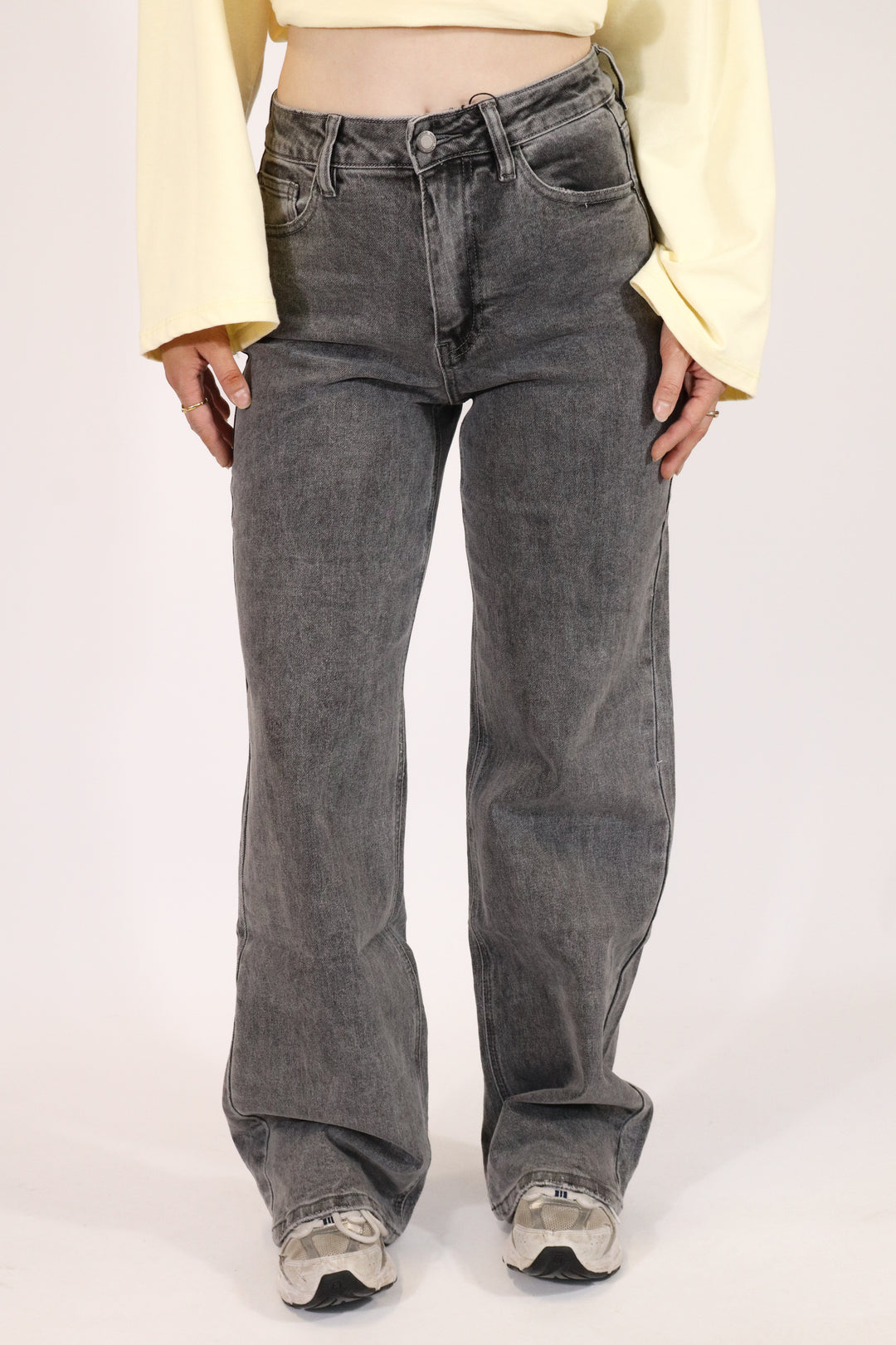 Destroyed Wide Leg Jeans - Stretch
