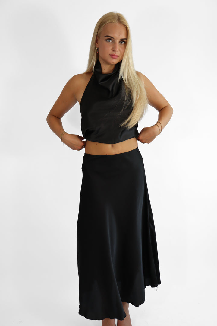 Romance Satin Skirt - Stretch