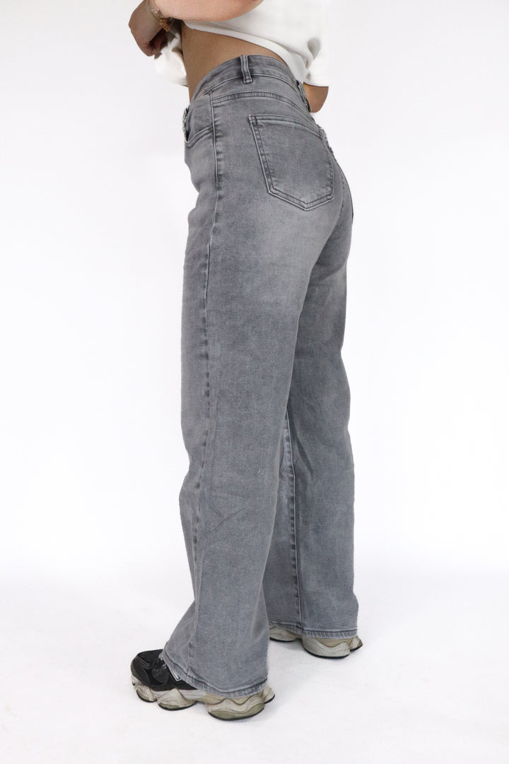 Harper Petite Wide Leg Jeans - Stretch