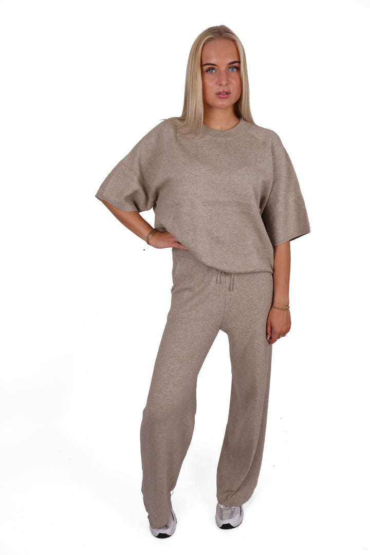 The Sunday Soft Set - Stretch