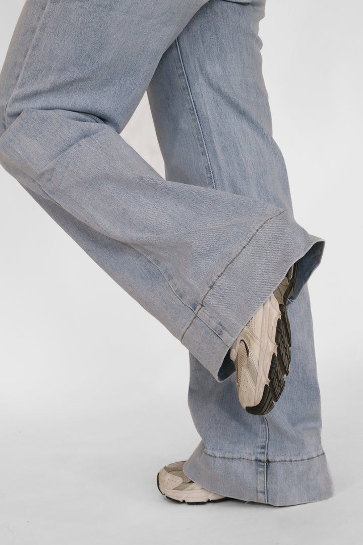 Cleo Wide Leg Jeans - Stretch